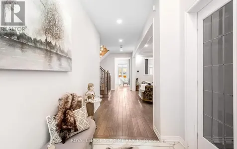 95 Selby Crescent Bradford West Gwillimbury ON L3Z 0V3