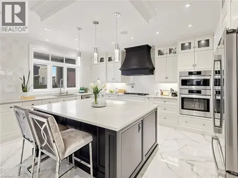 315 Wilson Street West Hamilton ON L9G 0H8