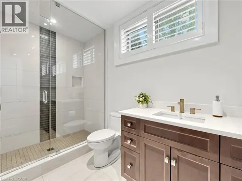 315 Wilson Street West Hamilton ON L9G 0H8
