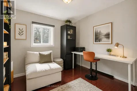 560 Indian Grove Toronto (junction Area) ON M6P 2J4