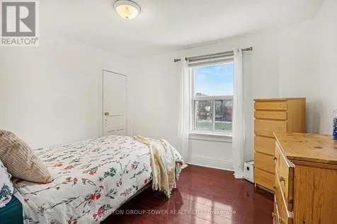 560 Indian Grove Toronto (junction Area) ON M6P 2J4