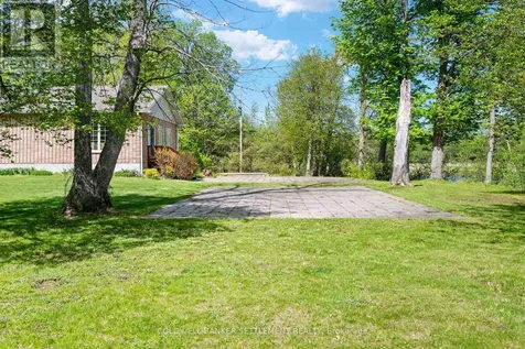52 Berry Park Lane Rideau Lakes ON K0G 1L0