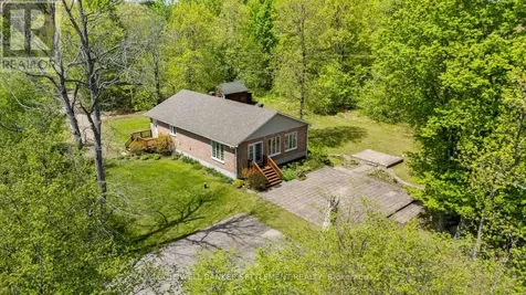 52 Berry Park Lane Rideau Lakes ON K0G 1L0