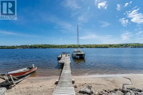 437 Champlain Road Penetanguishene ON L9M 1S5