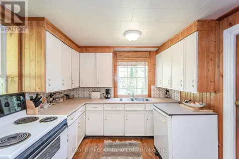 437 Champlain Road Penetanguishene ON L9M 1S5