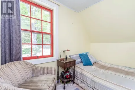 437 Champlain Road Penetanguishene ON L9M 1S5