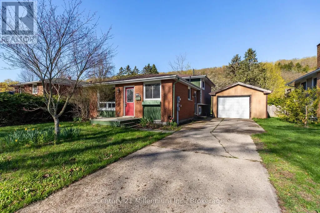 240 5th A Avenue West Owen Sound ON N4K 6G4
