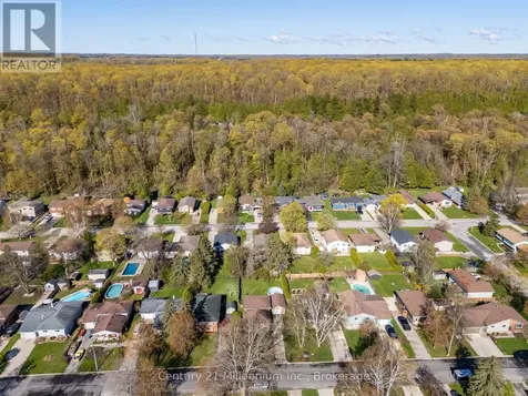 240 5th A Avenue West Owen Sound ON N4K 6G4