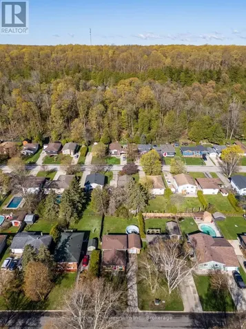 240 5th A Avenue West Owen Sound ON N4K 6G4