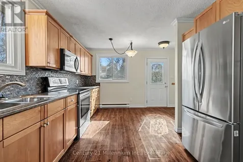 240 5th A Avenue West Owen Sound ON N4K 6G4