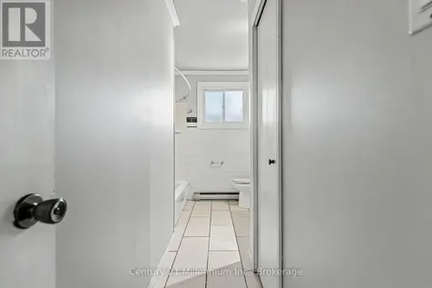240 5th A Avenue West Owen Sound ON N4K 6G4