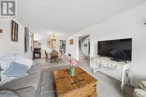 41 Laurentian Lane Orillia ON L3V 7N8