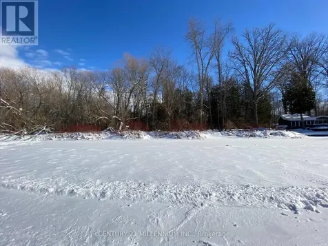 11 Knox Road East Wasaga Beach ON L9Z 2T6