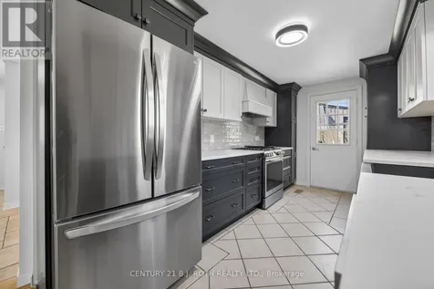 8 Belle Isle Arm Innisfil ON L9S 1N7