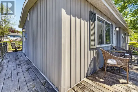 8 Belle Isle Arm Innisfil ON L9S 1N7