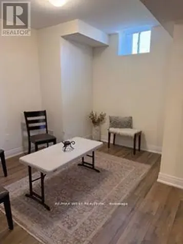 41 Schmeltzer Crescent Richmond Hill ON L4E 1K9