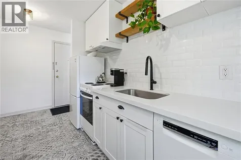 137 Emerald Street South Hamilton ON L8N 2V4