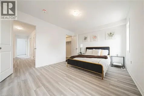 11 Davinci Boulevard Hamilton ON L9B 1B7