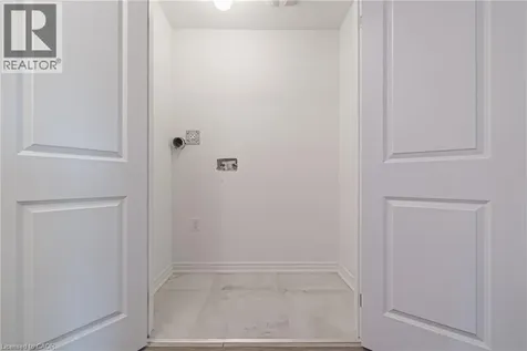 11 Davinci Boulevard Hamilton ON L9B 1B7