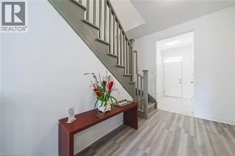 11 Davinci Boulevard Hamilton ON L9B 1B7