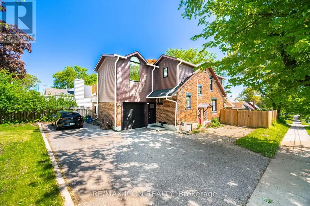 64 Sheldon Avenue North Kitchener ON N2H 3M4