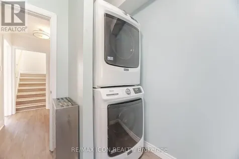 64 Sheldon Avenue North Kitchener ON N2H 3M4