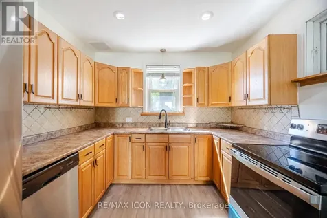 64 Sheldon Avenue North Kitchener ON N2H 3M4