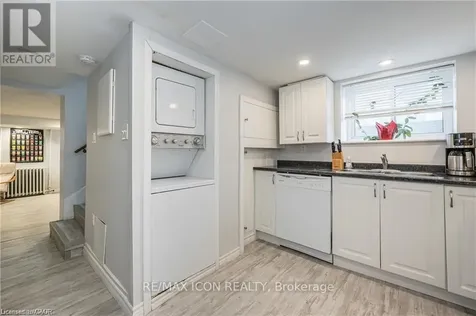 64 Sheldon Avenue North Kitchener ON N2H 3M4