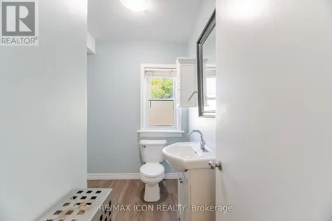 64 Sheldon Avenue North Kitchener ON N2H 3M4