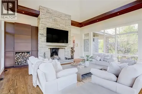 1099 Mineral Springs Road Ancaster ON L9H 5E3