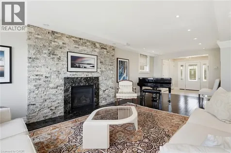 97 Lakeview Drive Stoney Creek ON L8E 5A6