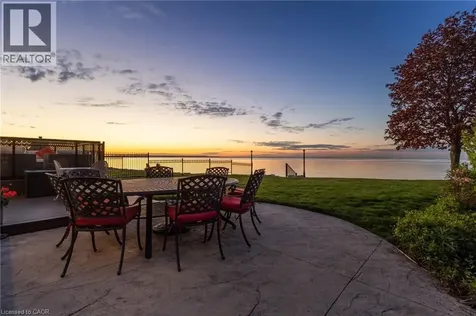 97 Lakeview Drive Stoney Creek ON L8E 5A6