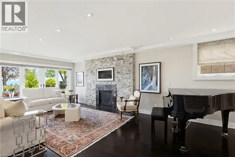 97 Lakeview Drive Stoney Creek ON L8E 5A6