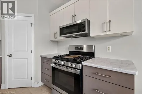 32 Ashberry Place St. Thomas ON N5R 0H7