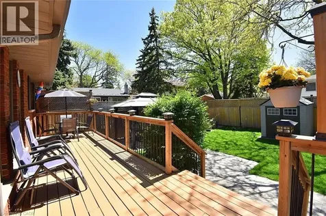 9 San Fernando Drive Hamilton ON L9C 2C1