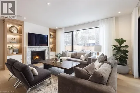540 Patricia Drive Oakville ON L6K 1M2