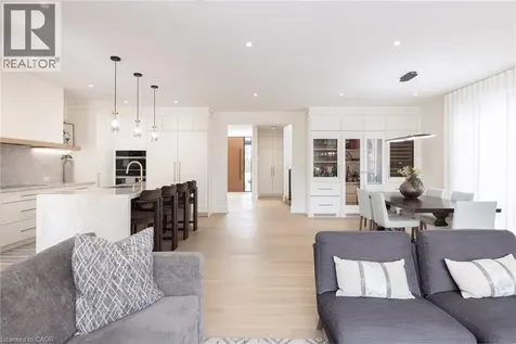 540 Patricia Drive Oakville ON L6K 1M2