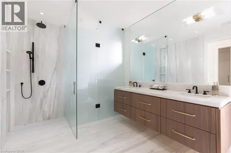 540 Patricia Drive Oakville ON L6K 1M2