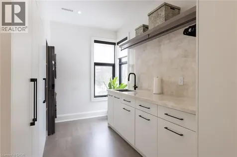 540 Patricia Drive Oakville ON L6K 1M2