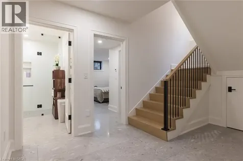 540 Patricia Drive Oakville ON L6K 1M2
