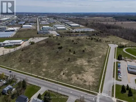 740 Essa Road Barrie (400 West) ON L4N 9E9