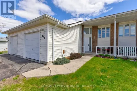 439 Mayhew Street Renfrew ON K7V 4L4