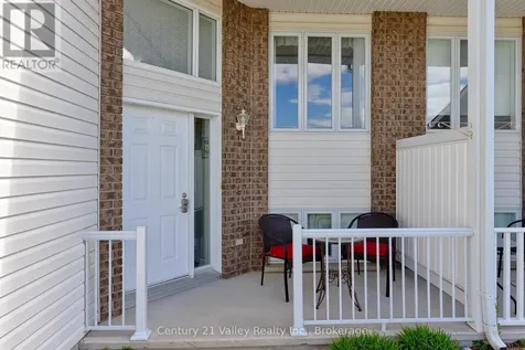 439 Mayhew Street Renfrew ON K7V 4L4