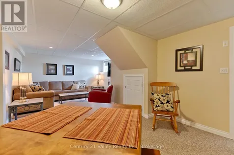 439 Mayhew Street Renfrew ON K7V 4L4