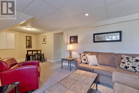 439 Mayhew Street Renfrew ON K7V 4L4