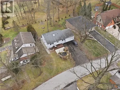 430 Winniett Street Haldimand ON N3W 1E4