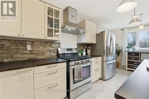 430 Winniett Street Haldimand ON N3W 1E4