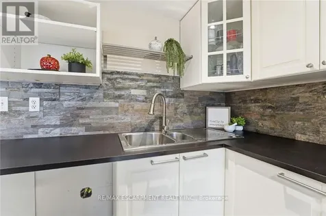 430 Winniett Street Haldimand ON N3W 1E4