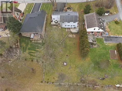 430 Winniett Street Haldimand ON N3W 1E4