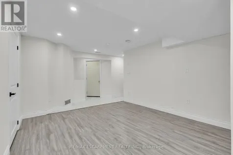 73 Fitzgerald Drive Cambridge ON N1T 2C6